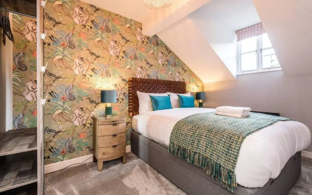 Host Apartments The Pilgrim Coach House
