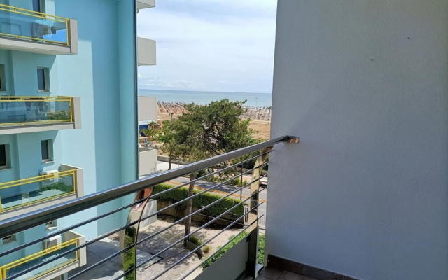 Cozy Flat With sea View Balcony-beahost Rentals