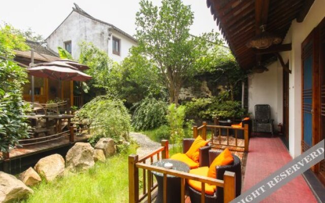 Zhouzhuang Ou Yu Jiangnan Hostel