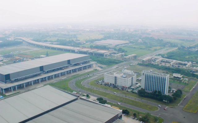 Comfortable Design 1Br Apartment At Vasanta Innopark