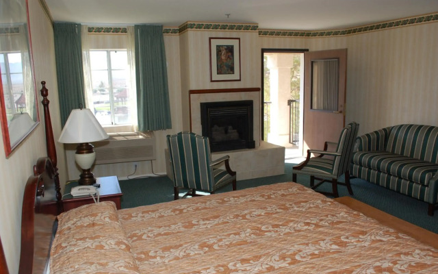 Longstreet Inn & Casino