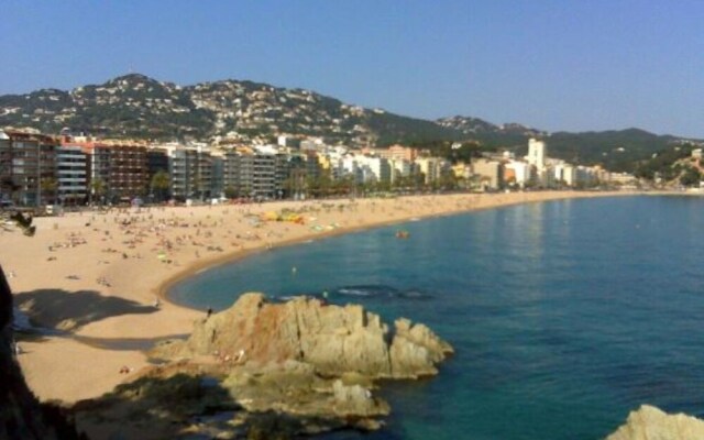 104666 - Villa in Lloret de Mar