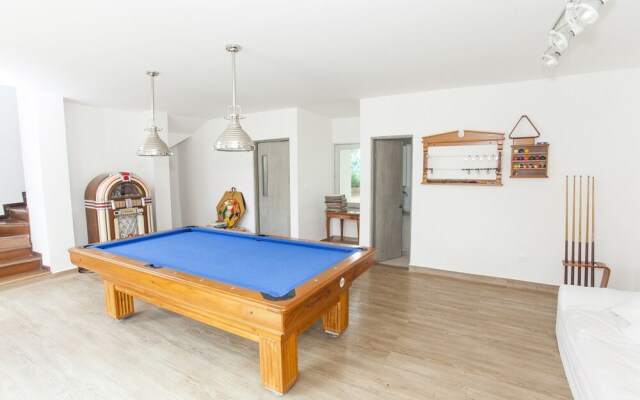 Luxe Villa de Verano Boutique