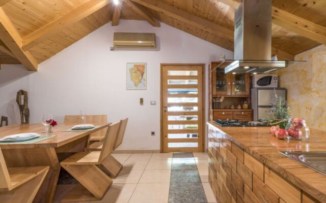 House Cetina Moniga del Garda