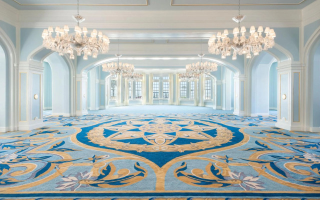 Grand Galvez Resort, Autograph Collection