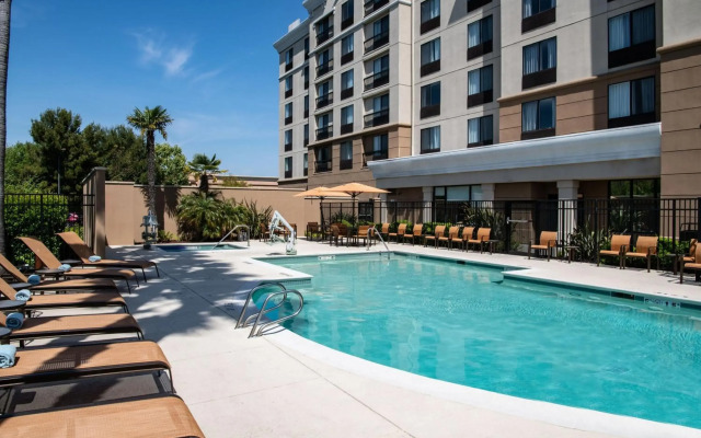 Courtyard by Marriott Newark Silicon Valley