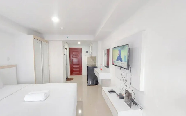 Relaxing Studio Apartment at Mansyur Residence