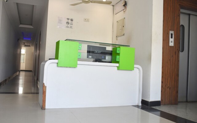 Peach Tree by ULO Hotels