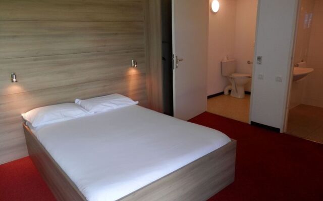 EVERHOTEL