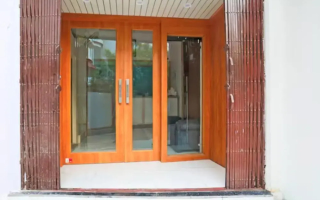 Goroomgo Vrrinda Home Stay Varanasi