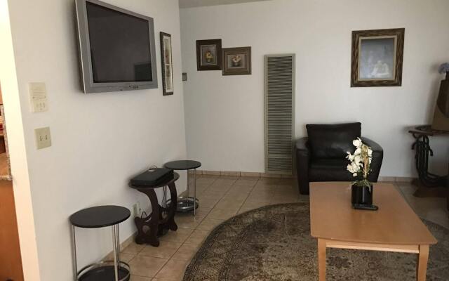 Glendale Apartment