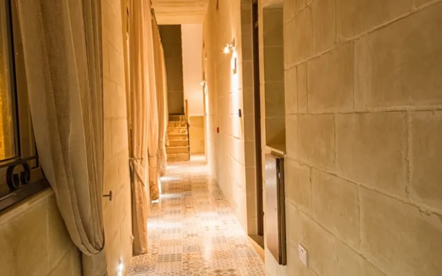 Quayside Apartments