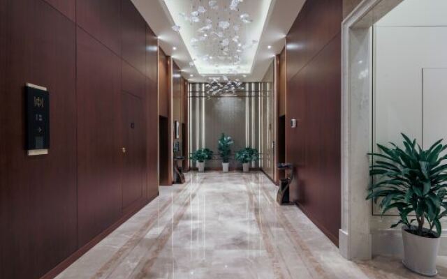 Vienna International Hotel (Liangjiang Shuitu Store)