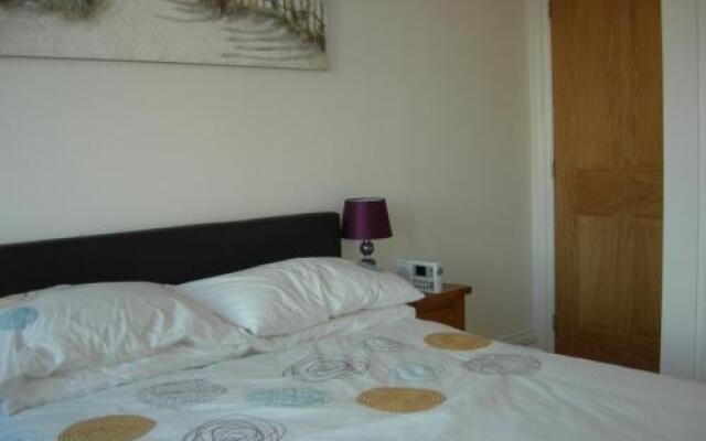 High Street Suites 3