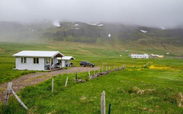 Urðartindur Guesthouse