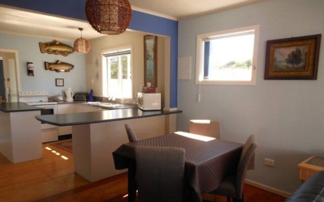Jack & Di's Troutbeck Studio