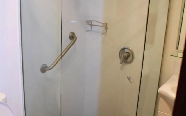 Marquis Hotel Motel