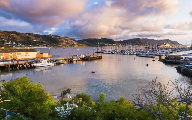 Simon's Town Quayside Hotel