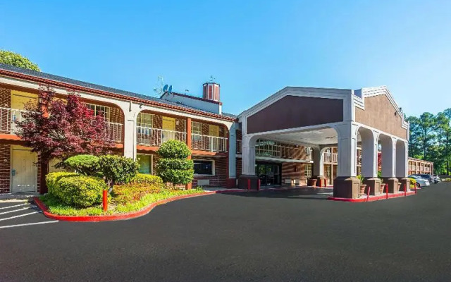 Quality Inn Northeast