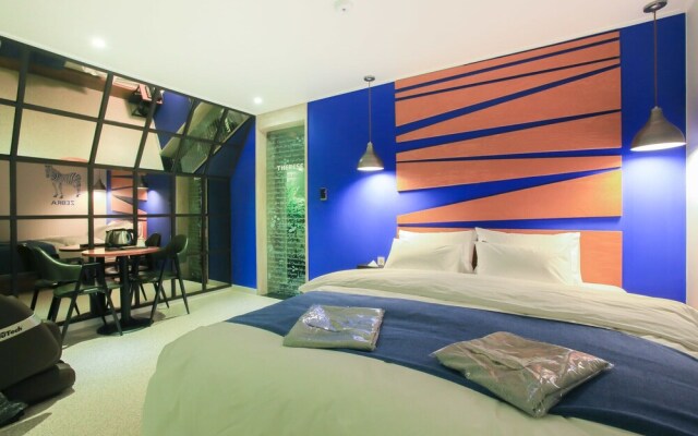 Sincheon Therese Hotel