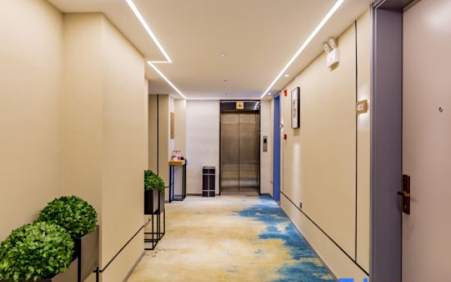 Homeinn Selected Hotel (Hohhot International Exhibition Center Lvdi Tengfei Building)