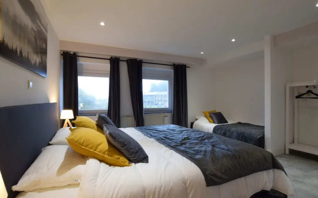 Spacious Holiday Home in Vielsalm near Baraque de Fraiture