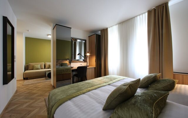 Urban Boutique Hotel