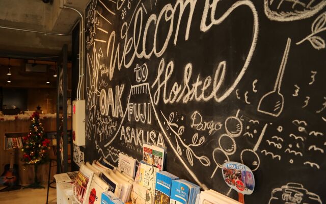 Tora Hotel Asakusa - Hostel