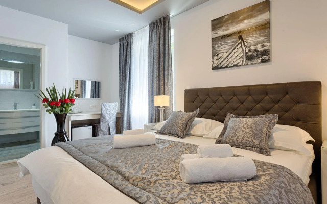 Luxury Rooms Floramye - Adults Only