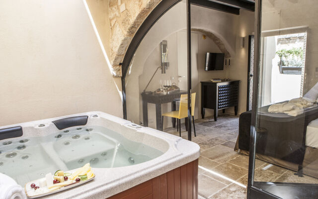 Allegory Boutique Hotel