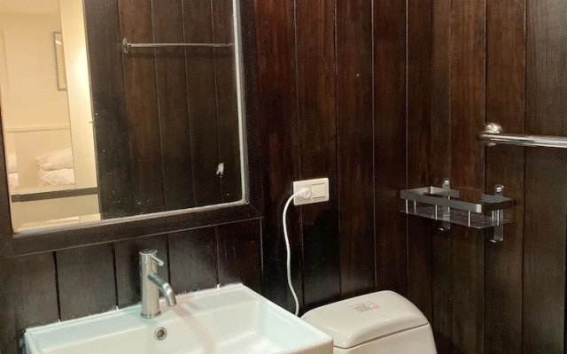 Windsor's Sunlight Han-Guan