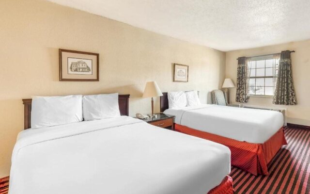 OYO Hotel Jefferson TX Hwy 59