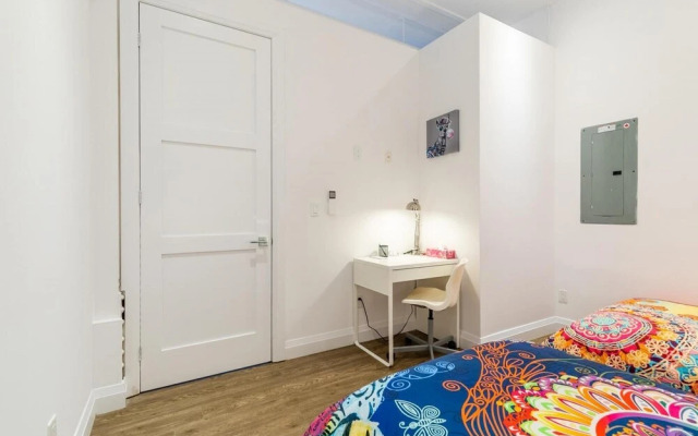 2storey 2bd Designed Loft Free Parking
