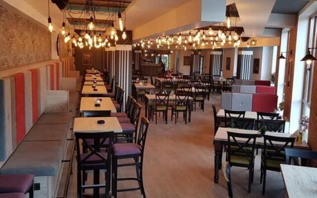 TeonaLux Milmari Resort P84