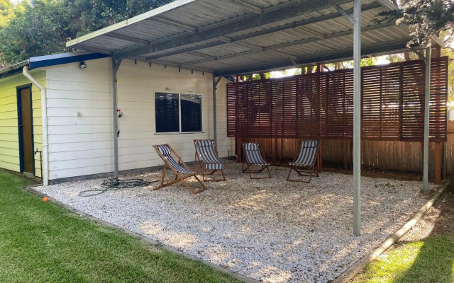 Baileys Retreat - Pet Friendly - 10 Mins Walk to Beach
