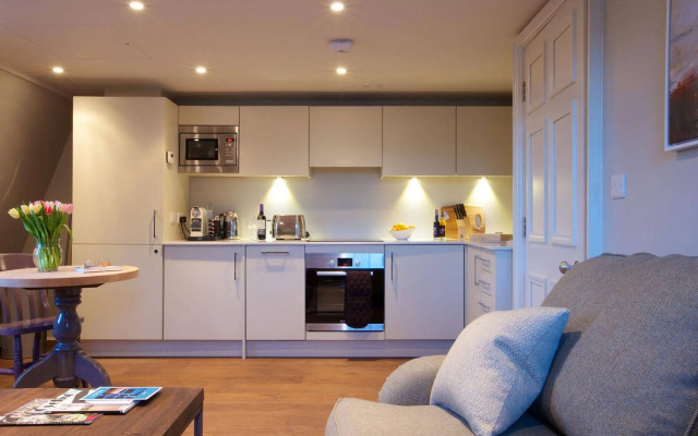 Halcyon Apartments