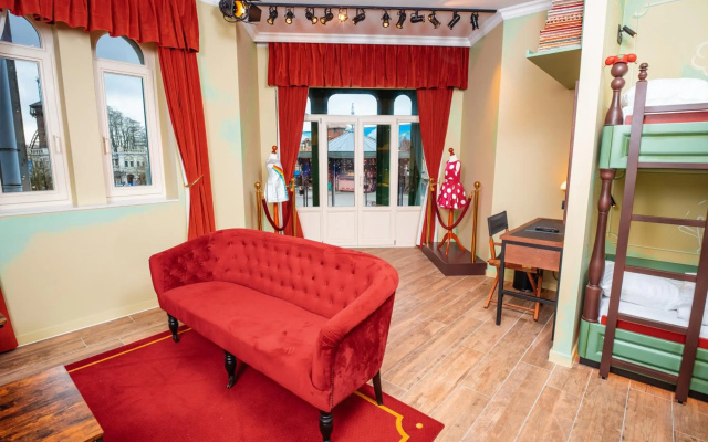Plopsaland Theater Hotel