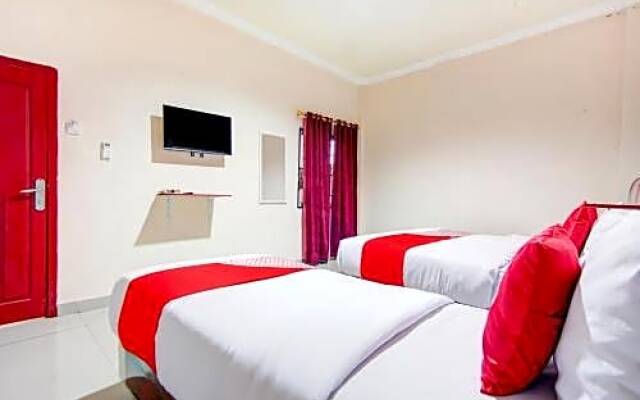 OYO 90715 Green Guesthouse