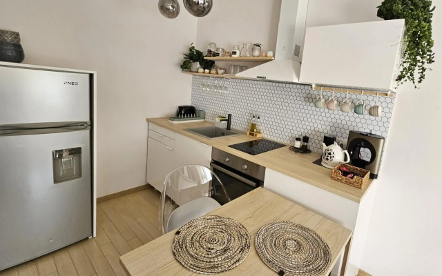 NIKA'S 2BD, Modern, Dondukov Apartment