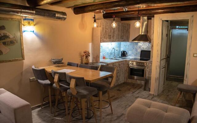 Odos Oneiron Boutique Hotel