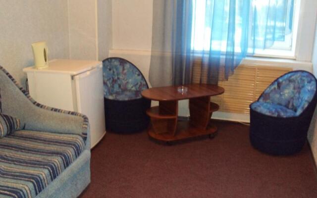 Гостиница Атлантида (бывш.Делика)