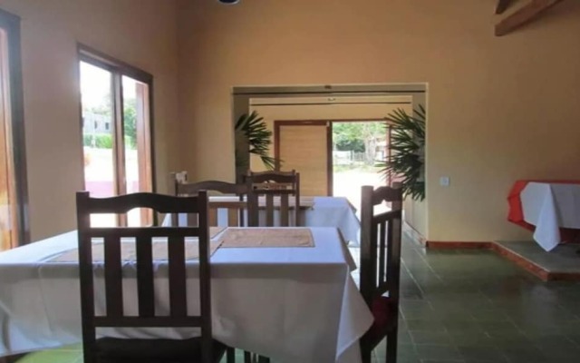 OYO Pousada Bougainville