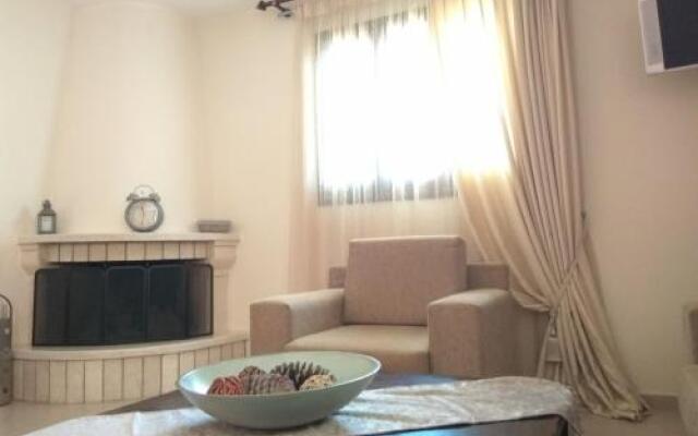 Venetiko Villas