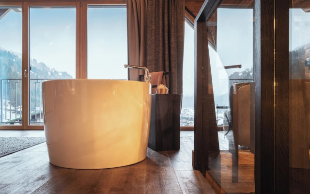 Baumhaus by Hotel Gassner