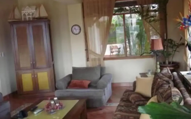 Villa Paradiso up to 14 People