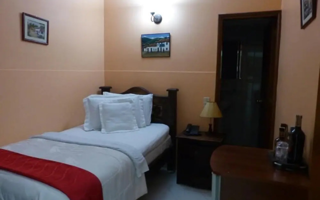 casa quinta hotel la candelaria sas