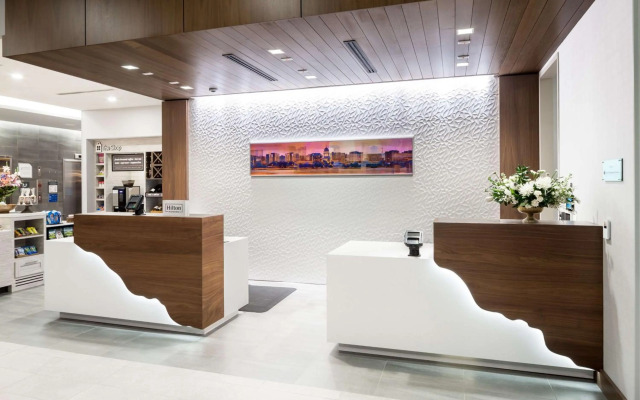Hilton Garden Inn Madison Downtown