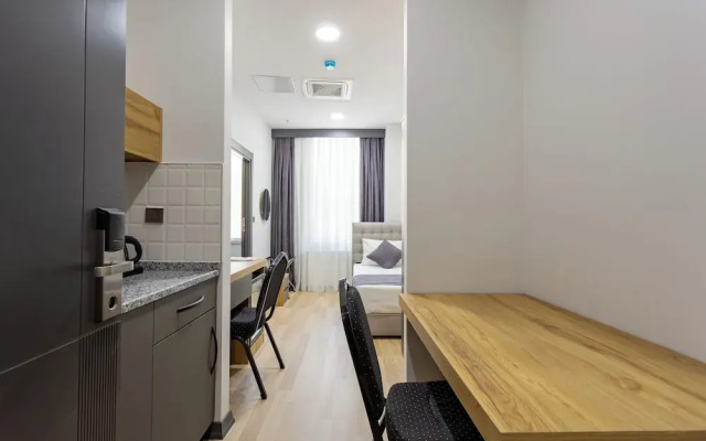 ATM Suite Hotel