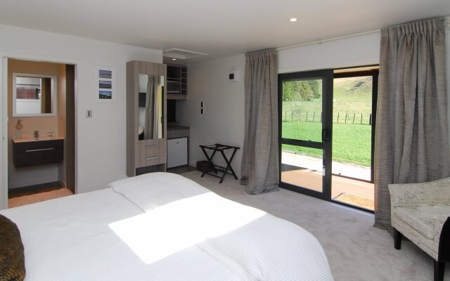 Millhills Lodge