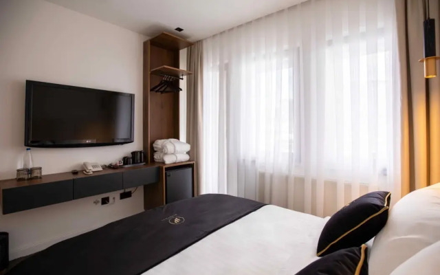 Plaza Boutique Hotel